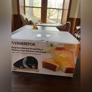 Vanerepok Bread Slicer